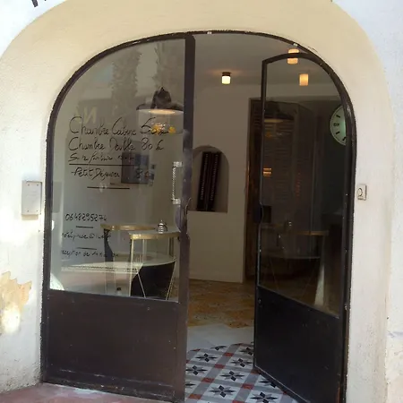 Hotell De La Pinede