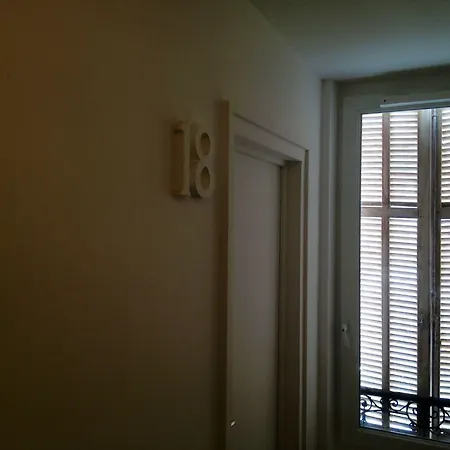 De La Pinede 3* جوان ليه باه